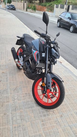 Yamaha MT-125 - Moto deportiva