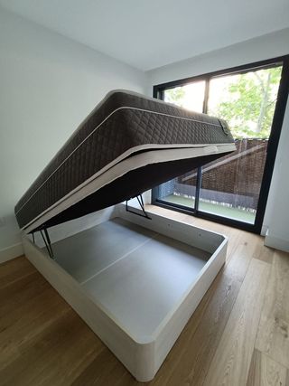 Canape abatible + colchon viscoelastico. CAMAS