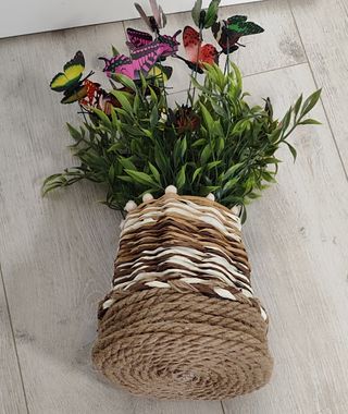 Maceta artesanal de yute