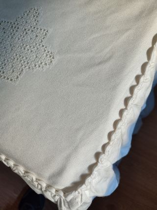 Colcha bordada 135cm - algodón