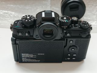 Nikon Zf + objetivo 40/2 SE ESTRENAR y EN GARANTÍA