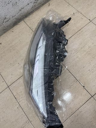 Optica delantera izquierda peugeot boxer 2015