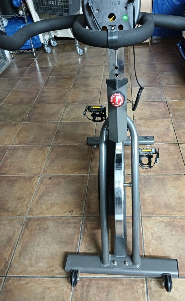 Bicicleta estática Fitfiu Modelo BEST 300