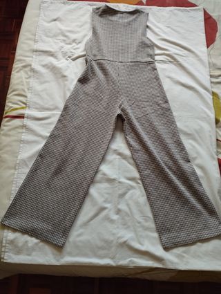 Mono niña cuadros gris beige 