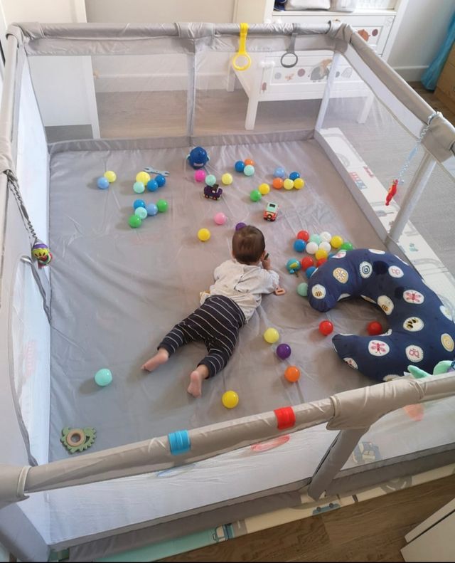 Parque infantil 150x180