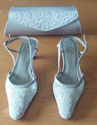 Zapatos y bolso fiesta. Impecables