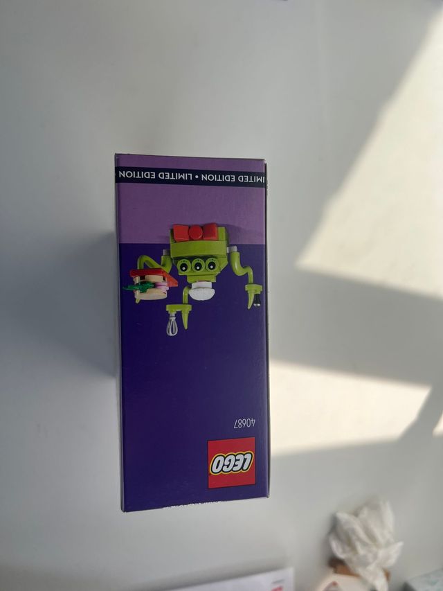 LEGO Cafetería espacial