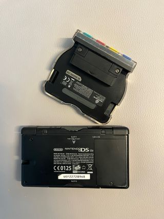 Nintendo DS Lite Silver + Guitar Hero