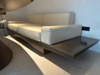 Sofá 3 plazas cuero beige