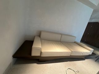 Sofá 3 plazas cuero beige