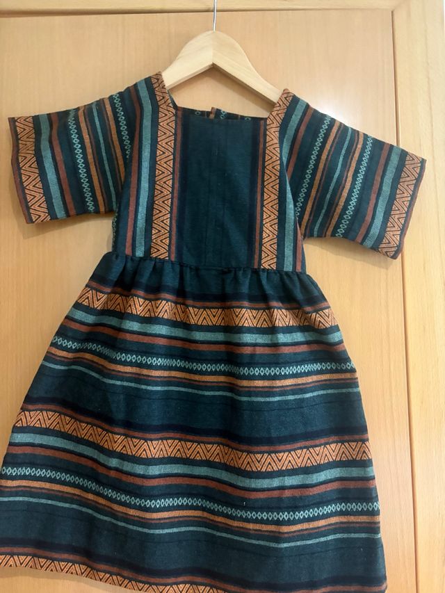 Vestido niña rayas étnicas