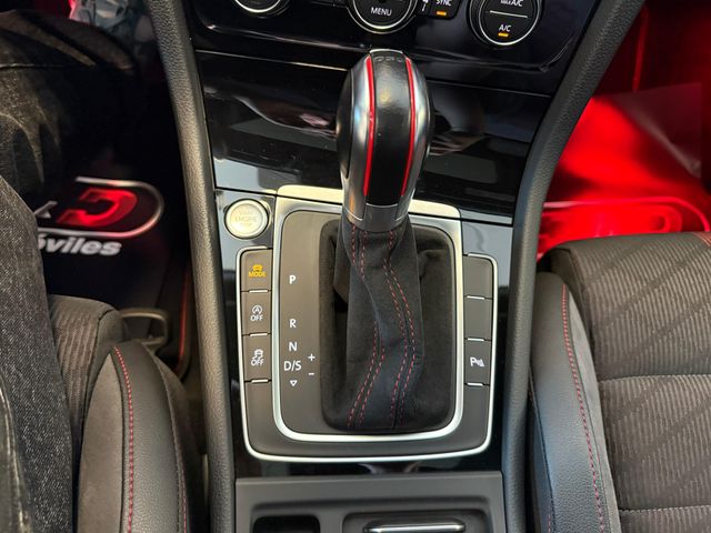 Volkswagen Golf GTI TCR