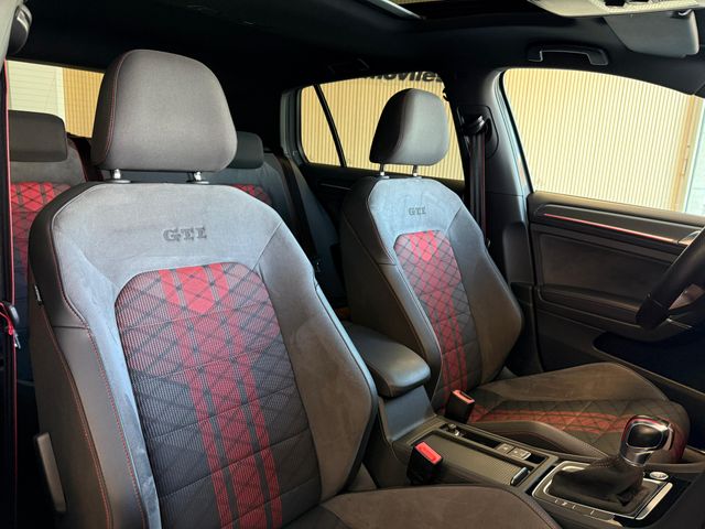 Volkswagen Golf GTI TCR