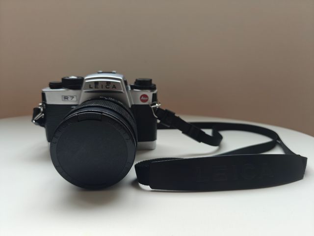 Leica R7 + Objetivo Vario-Elmar-R 35-70mm