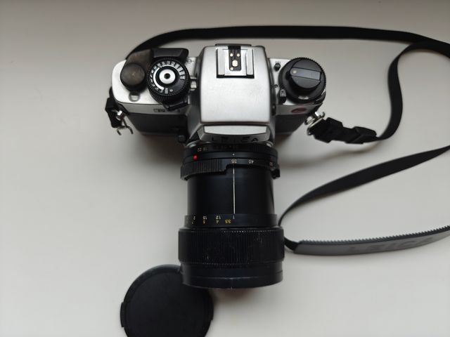 Leica R7 + Objetivo Vario-Elmar-R 35-70mm