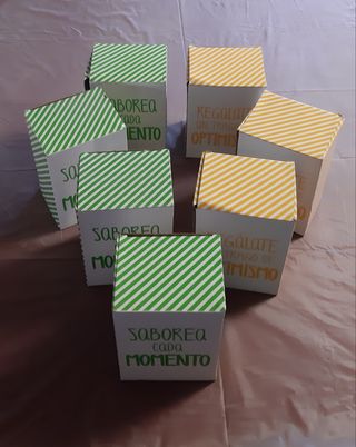 VASOS.JARRA CON ASA Y CON PAJITA.
