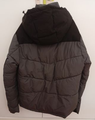 Jack & Jones. Chaqueta de invierno.