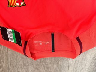 Sudadera FC Barcelona Nike Jr. 20 Roja