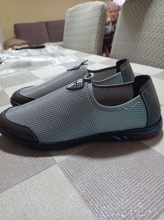 Scarpe sportive grigie n.41