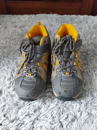 Botas montaña niño gris-amarillo