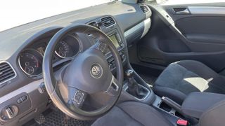 Volkswagen Golf VI
