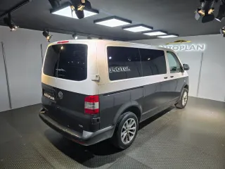 VOLKSWAGEN TRANSPORTER KOMBI PRO 2.0 BiTDI DSG 180