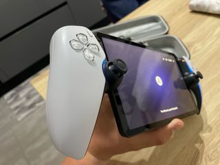 PlayStation Portal - Bianca e Nera + custodia