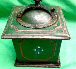 Molinillo Café Antiguo de Lata Pintada