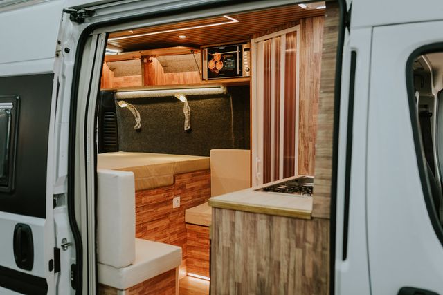 Fiat Ducato L2H2 by Kamper & Kampers (140cv)