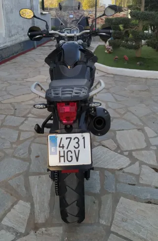 triumph tiger xc 800.