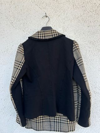 Tailleur Rinascimento beige&nero