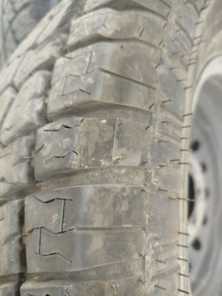 4 ruedas completas Jeep, land Cruiser 
