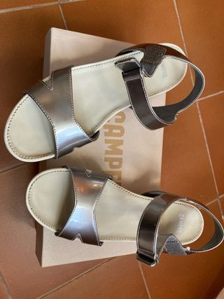 Sandalias Camper, Gris-Plata, T38/39, a estrenar.