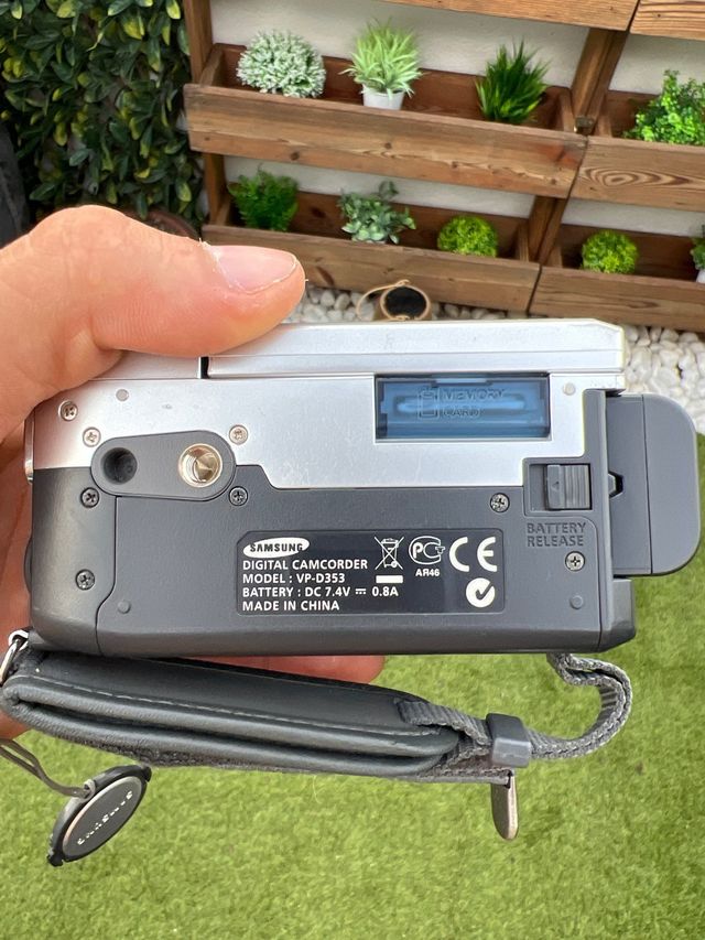 Camara Samsung VP-353 plata