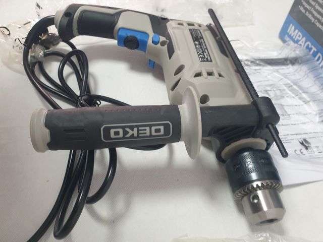 Taladro Percutor DEKO 900W – Potencia Profesional