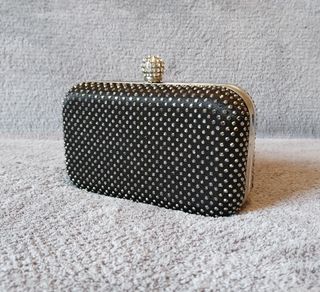 Clutch fiesta negro pedreria
