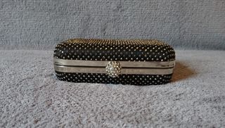 Clutch fiesta negro pedreria