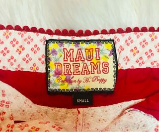 HPreppy - Shorts en rojo estampado tribal / etnico