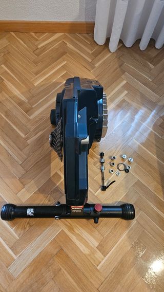 Rodillo Elite Smart Fluid