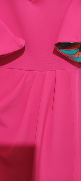 Vestido midi rosa fucsia