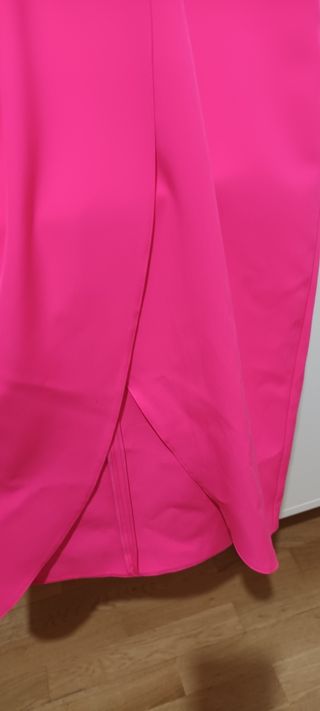 Vestido midi rosa fucsia