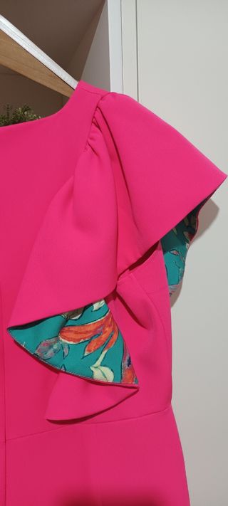 Vestido midi rosa fucsia