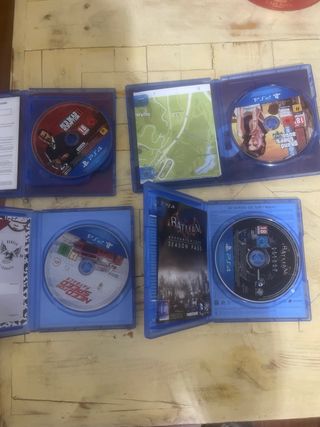 PS4 (PlayStation 4) + 2 mandos + 4 juegos