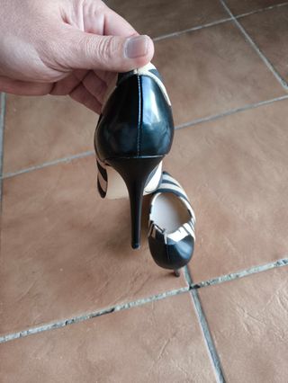 Tacones Zara - Rayas Beige&Negro