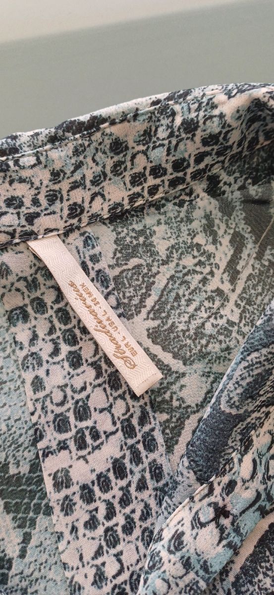 3 Blusas - Beige y Azul