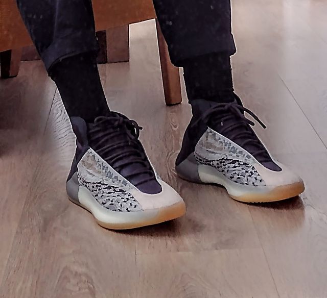 Yeezy QNTM Sea Teal - Zapatillas