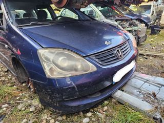 Honda Civic 2004 3 y 5 puertas en despiece