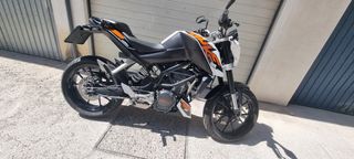 KTM Duke 125cc - Moto  año 2015