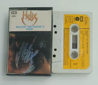 Helix - Walkin' The Razor's Edge
Cinta Cassettes H