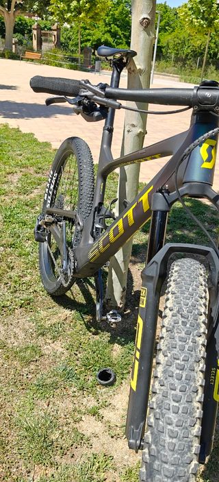 Scott Spark Team Issue XL - Bicicleta Carbono